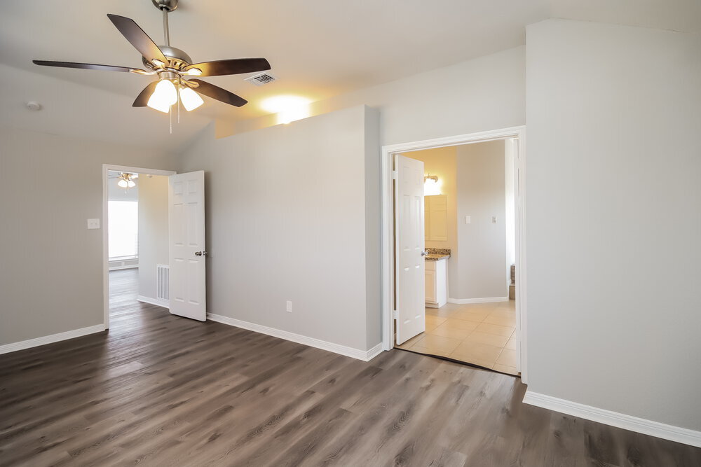 Building Photo - 1710 Whiteback Dr
