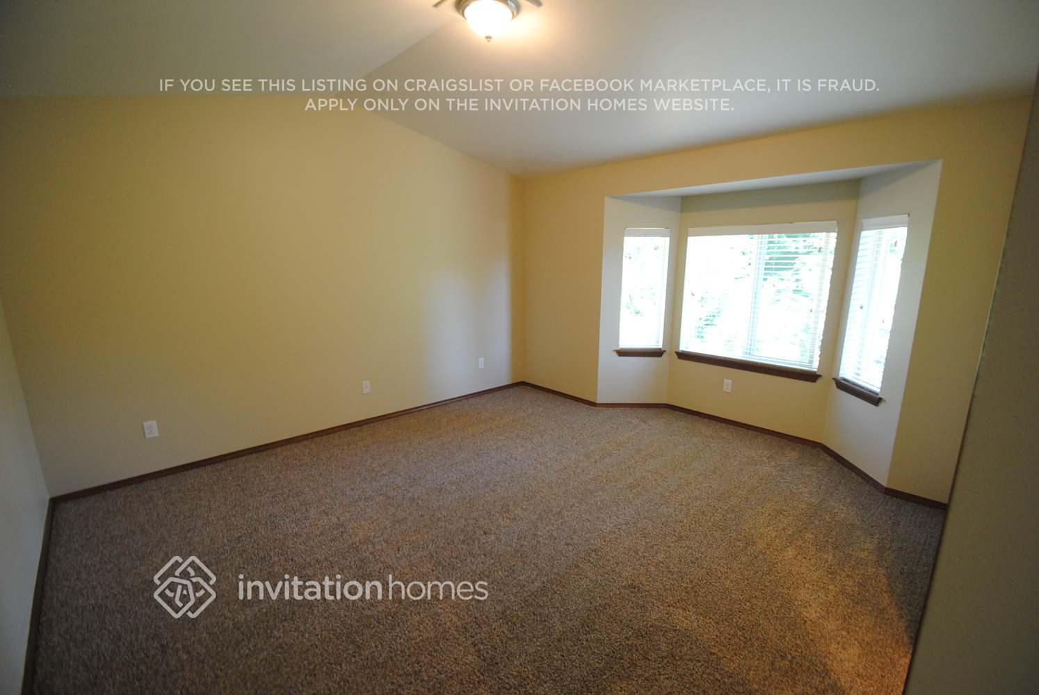 Building Photo - 7011 85th Ave NE