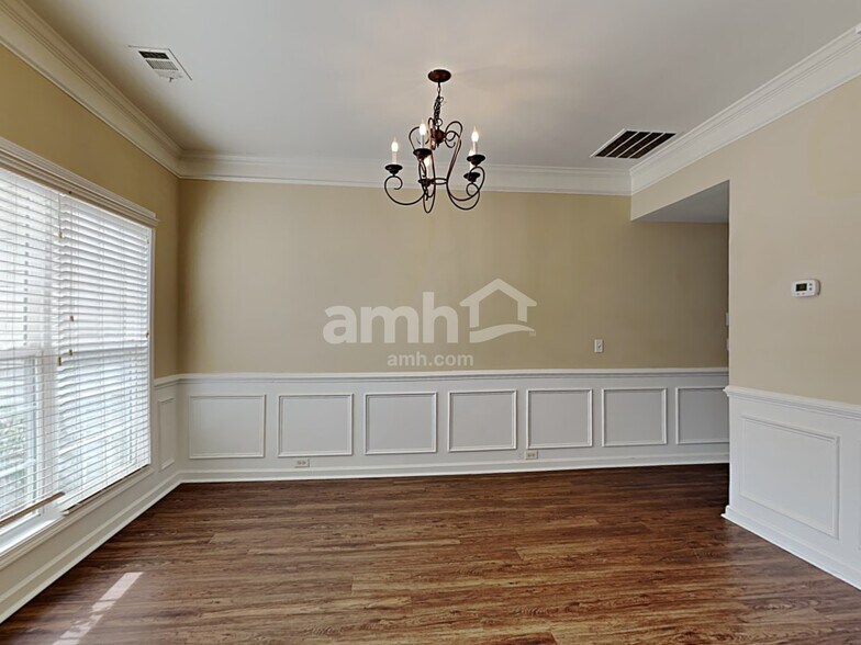 Building Photo - 108 Jordan Crest Ct