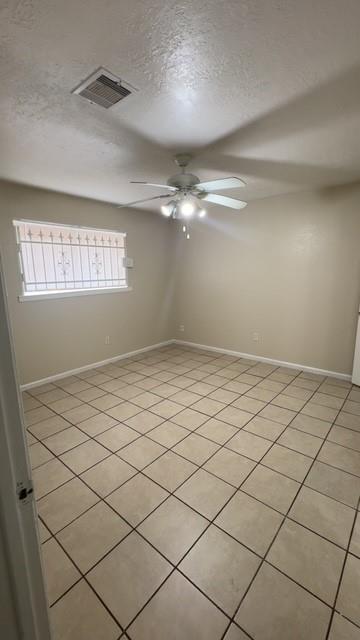 Building Photo - 11515 Evesborough Dr