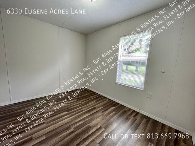 Building Photo - 6330 Eugene Acres Ln