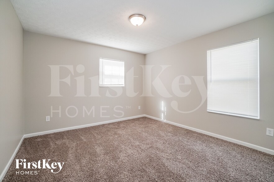 Building Photo - 3253 Kady Ln