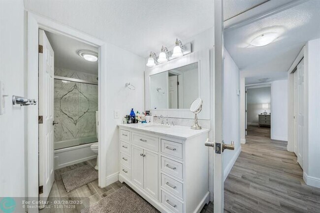 Building Photo - 1401 S Ocean Blvd