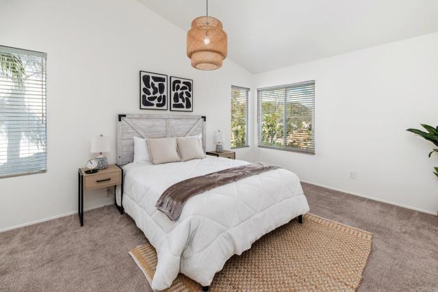 Building Photo - 507 Avenida Blanco