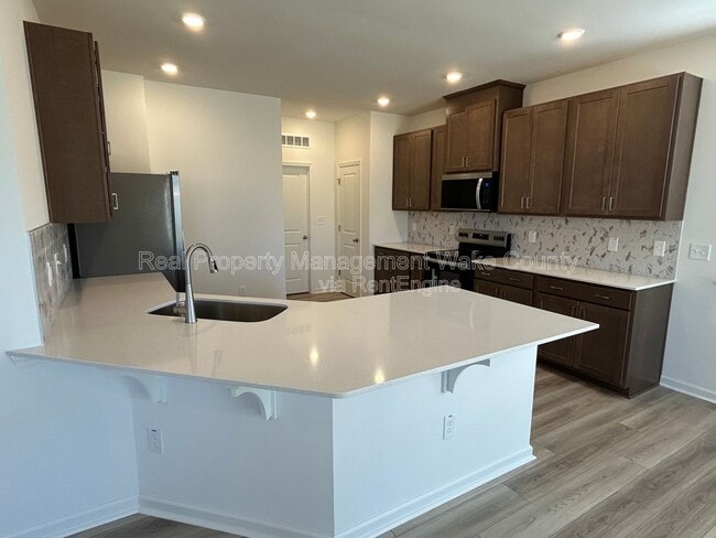 Building Photo - 2632 Pivot Rdg Dr