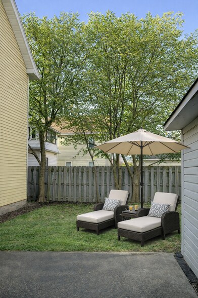 backyard partially fenced - 2041 Elbur Ave