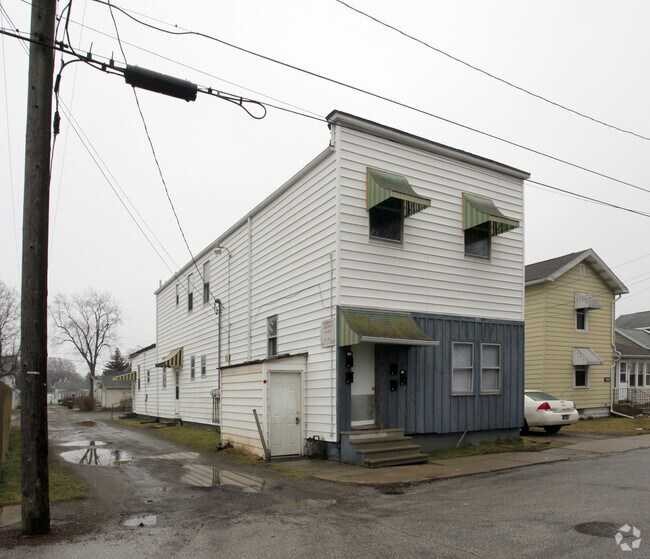 Primary Photo - 314 S Wells St