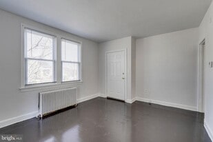 Building Photo - 3806 39th St