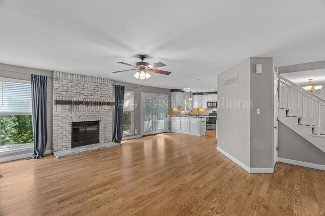 Building Photo - 16610 Green Needle Ct