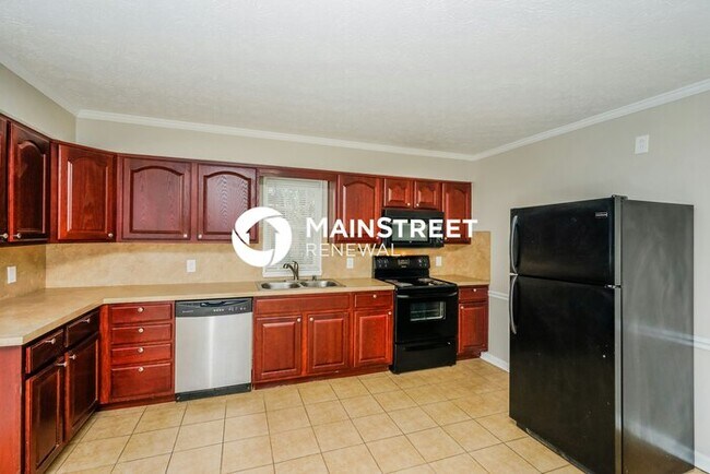 Building Photo - 3 Bedroom Pet-Friendly Home in Louisville,...