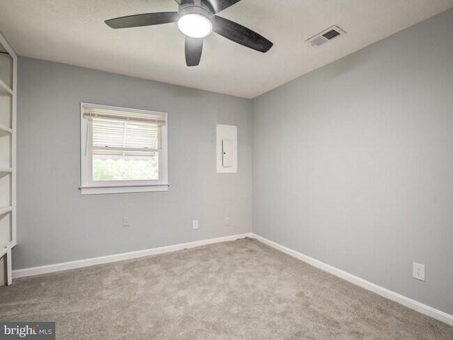 Building Photo - 20227 Three Notch Rd