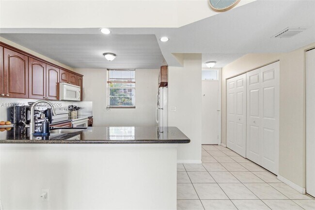 Building Photo - 3703 NE 166th St