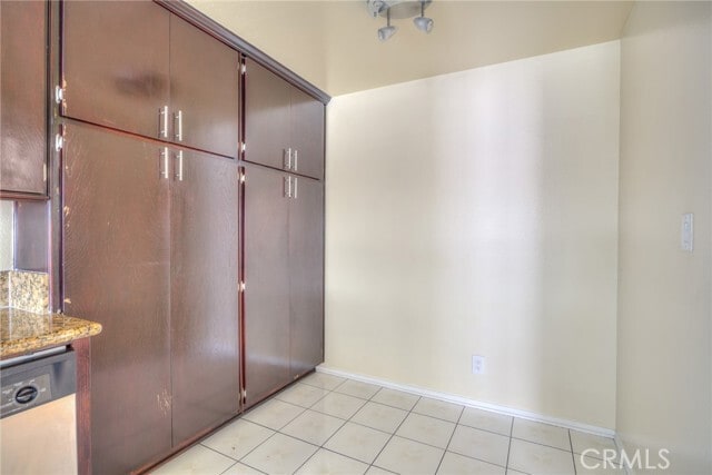 Building Photo - 125 S Sierra Madre Blvd