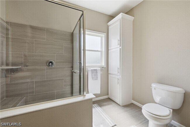 Building Photo - 24 Red Poinciana Dr