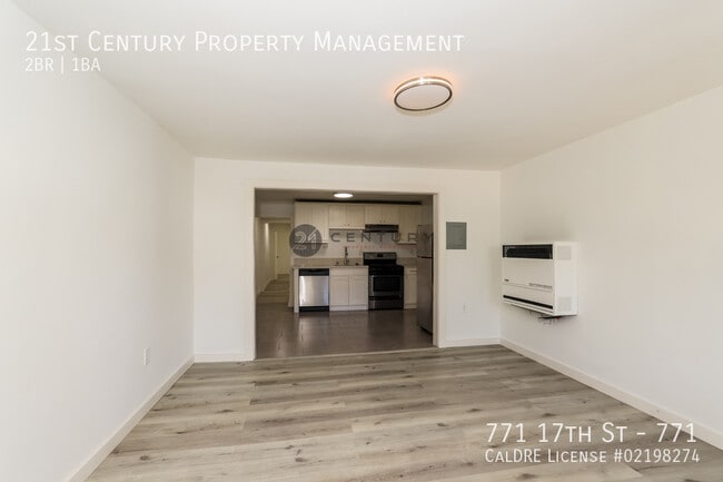 Building Photo - 771 17th St