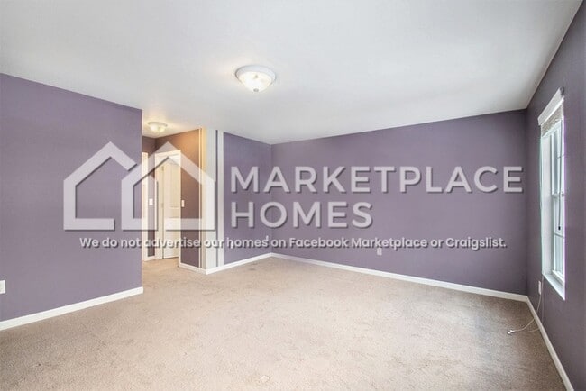 Building Photo - 4722 Torrington Dr SE