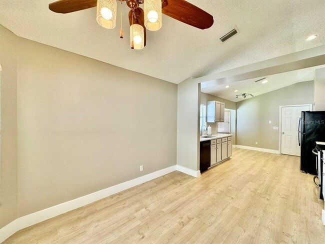 Building Photo - 13514 Colorado Pl