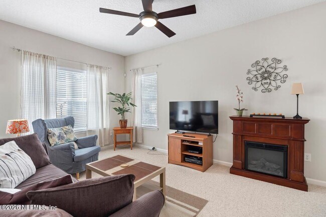 Building Photo - 7157 Deerfoot Cir