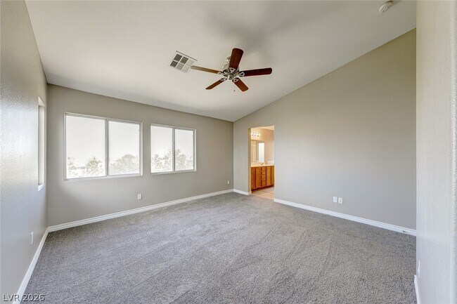 Building Photo - 7940 Dexter Falls St