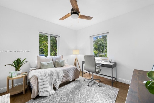 Building Photo - 970 NW 10th Ave