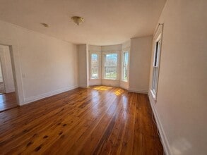 Building Photo - 30 Sargents Ave