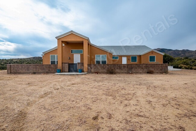 Building Photo - BREATHTAKING VIEWS FROM THE MOUNTAINTOP