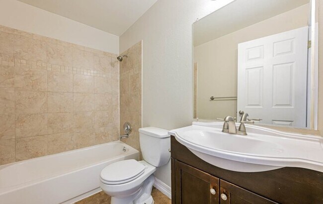 Building Photo - 1774 S Genoa Way