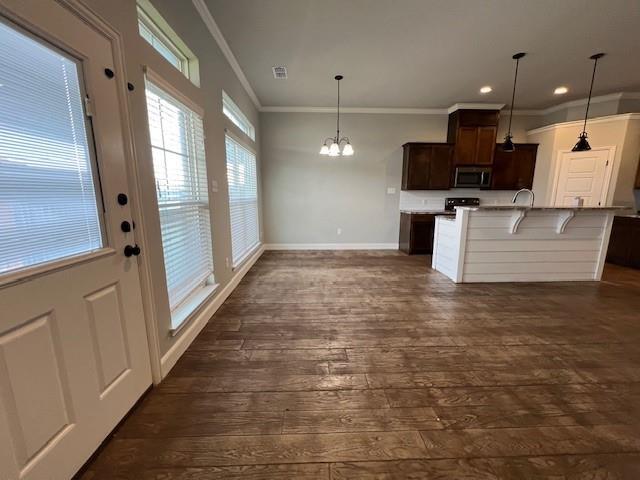 Building Photo - 3933 Carrera Ln