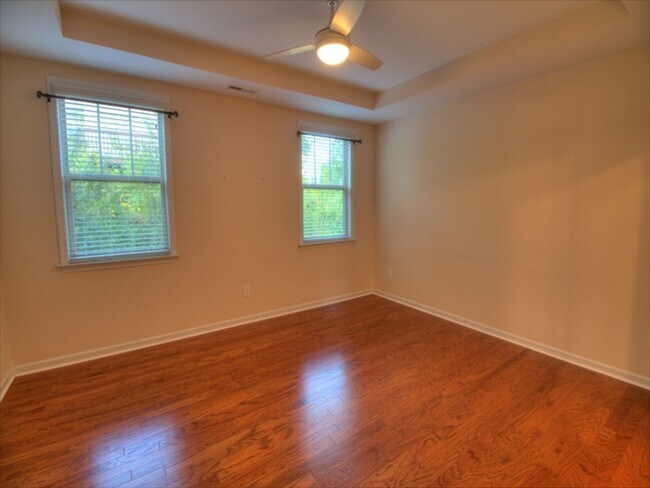 Building Photo - Charming 4-Bed, 3-Bath Home for Rent in Ru...