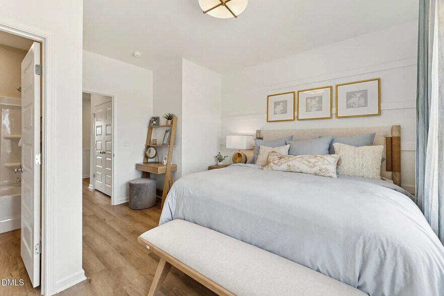 Building Photo - Room in Townhome on Bomore Rd