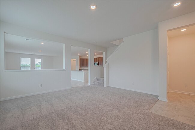 Building Photo - 5727 Texas Sage Dr