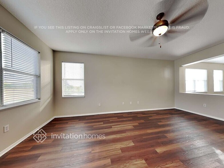 Building Photo - 4513 Barbados Loop