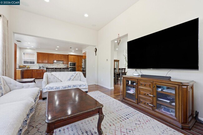Building Photo - 165 Paddington Ct