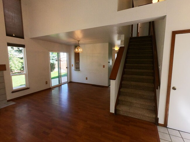 Building Photo - House in cul-de-sac in Louisville