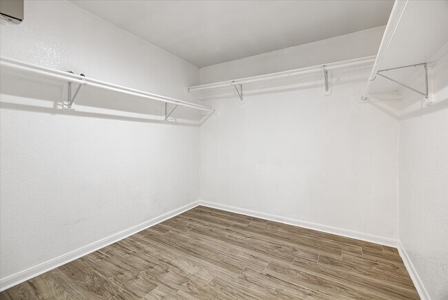Building Photo - 3107 Rendezvous Ct