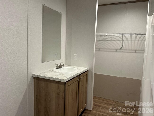 Building Photo - 128 Gatewood Dr