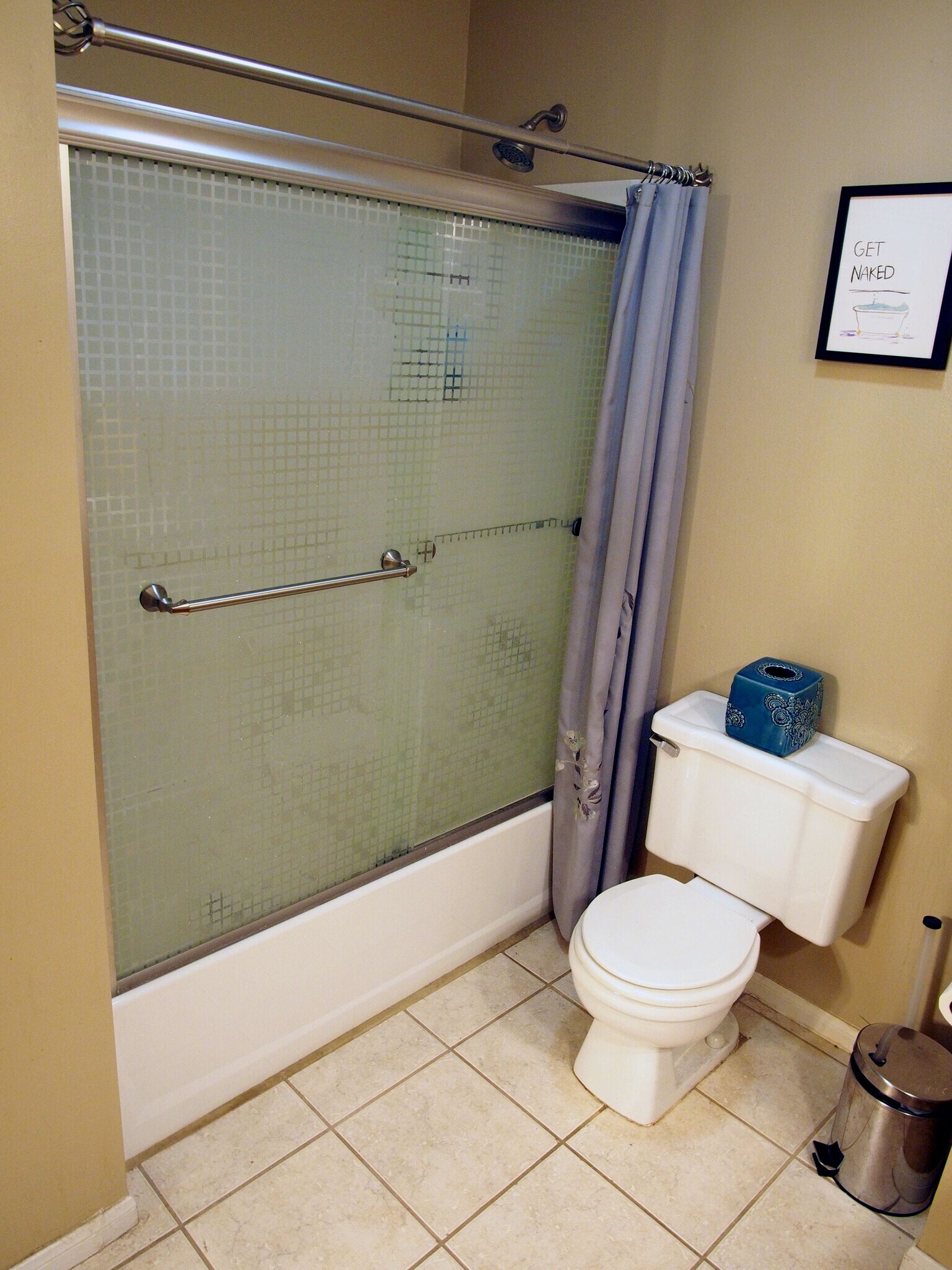 Building Photo - 13660 Red Hill Ave