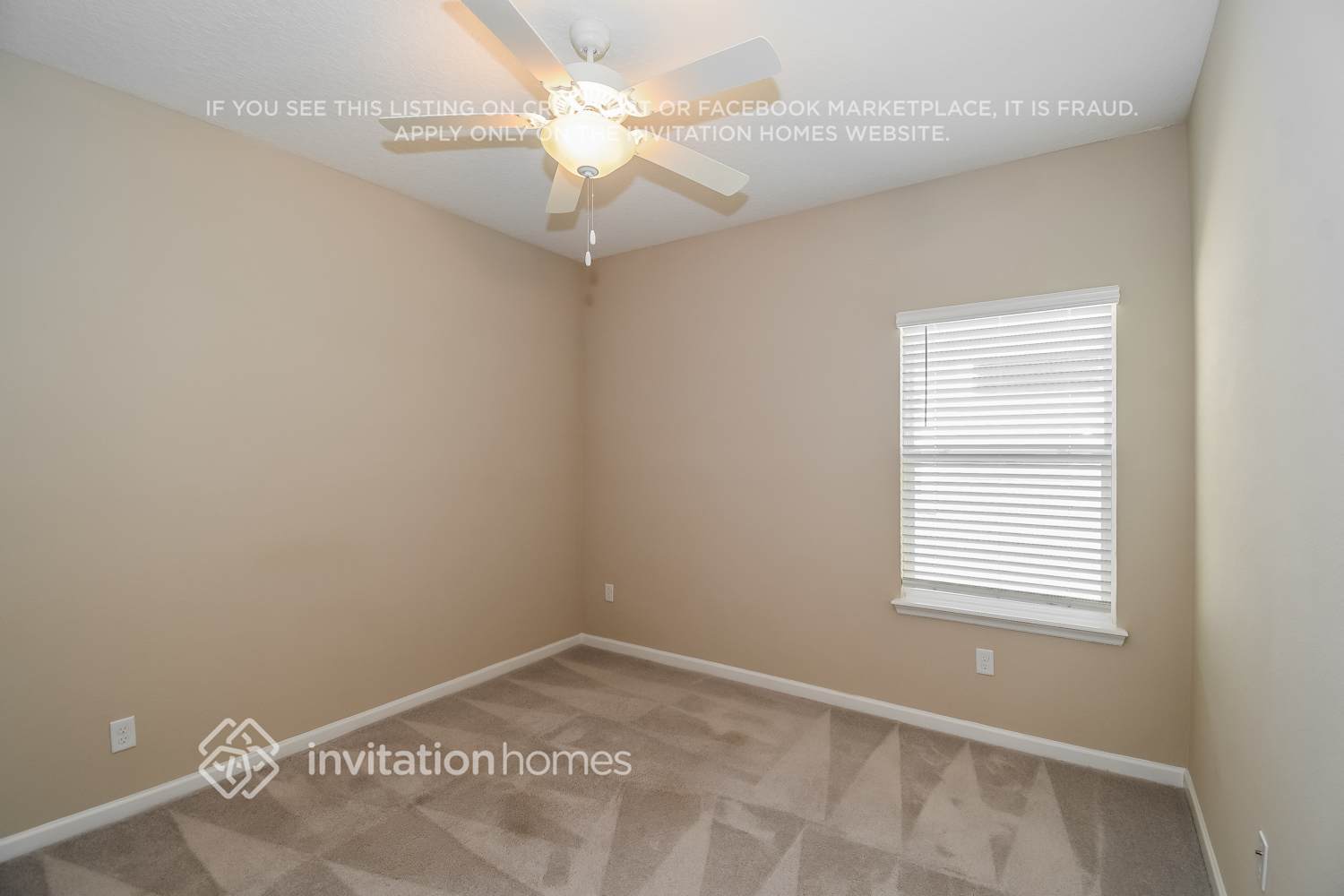 Building Photo - 9998 Lemon Grass Ln