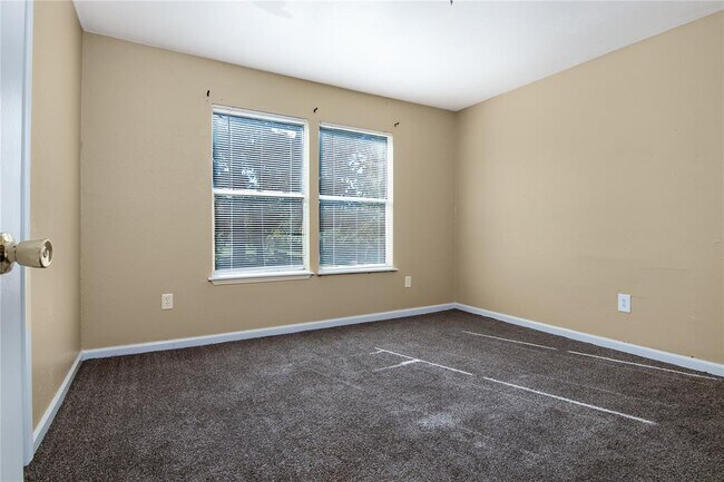 Building Photo - 12223 W Village Dr