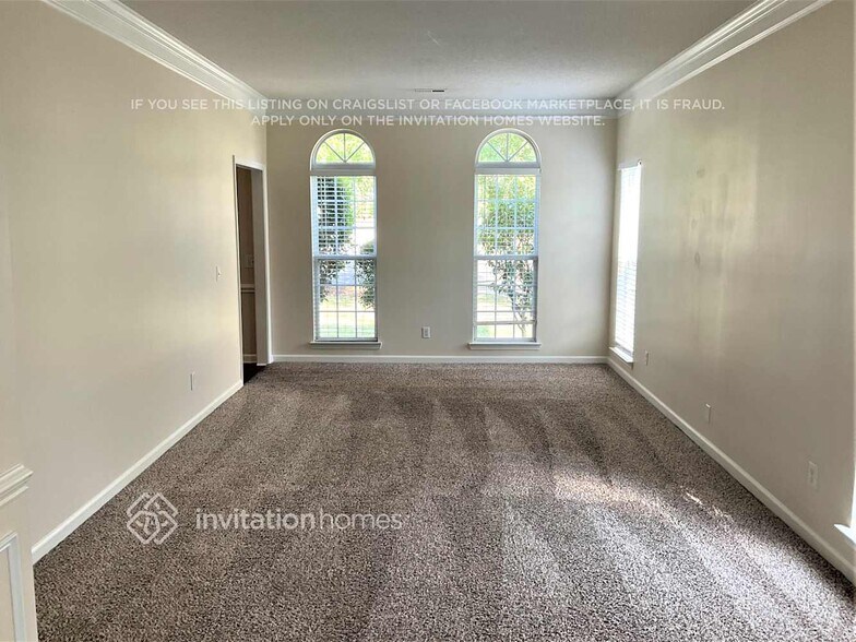 Building Photo - 9426 Olivia Ln