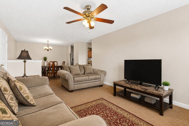 Building Photo - 12303 Waldrop Pl