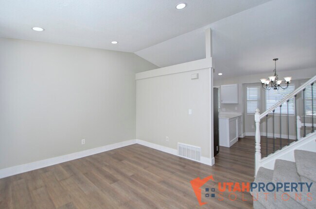 Building Photo - 6528 S 520 W