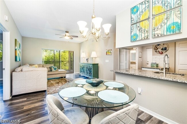 Building Photo - 6361 Aragon Way