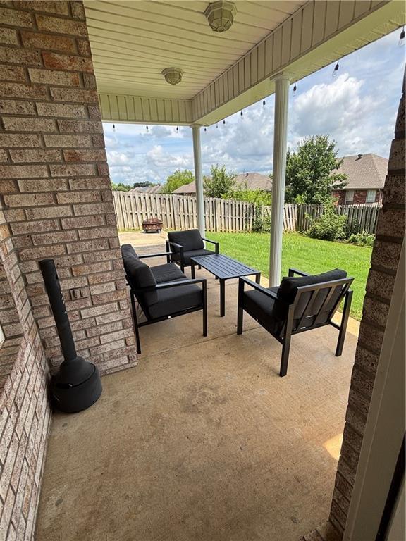 Building Photo - 3201 SW Camden Dr