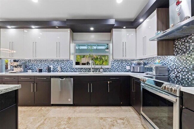 Building Photo - 13425 SW 91st Terrace