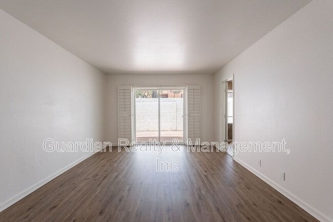Building Photo - 3401 N 37th St