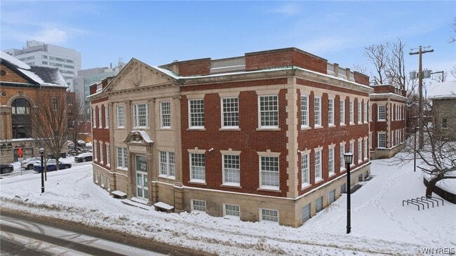 Building Photo - 40 North St