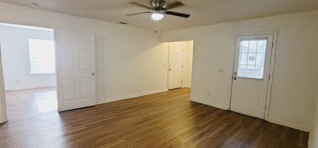 Building Photo - 1408 Colorado St