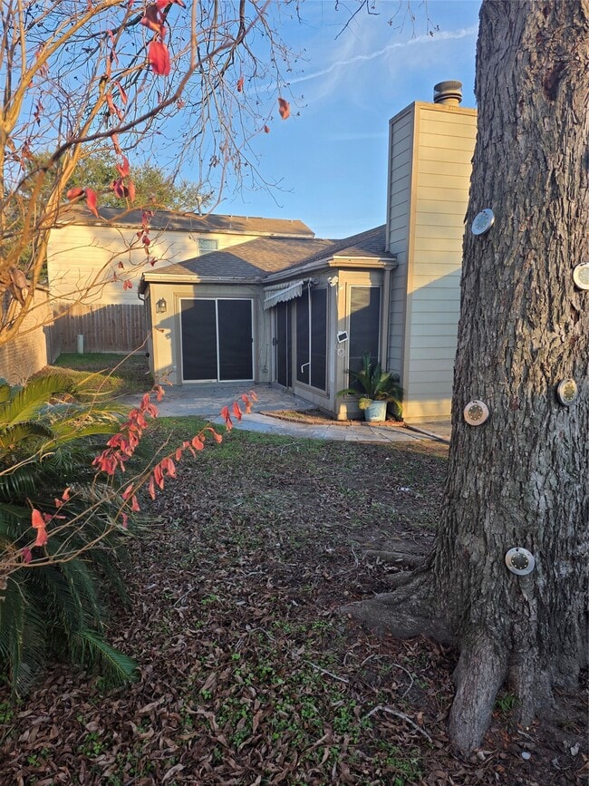 Building Photo - 12407 Sungate Ln