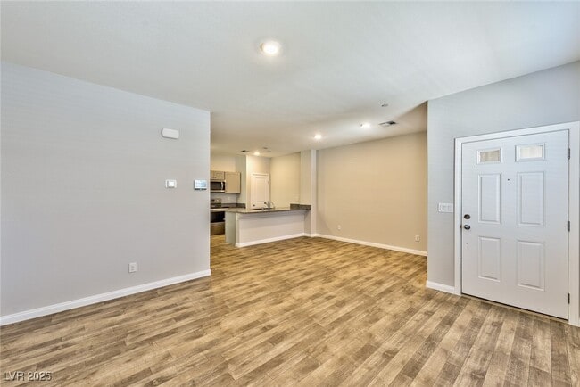 Building Photo - 4118 Venus Falls Ave
